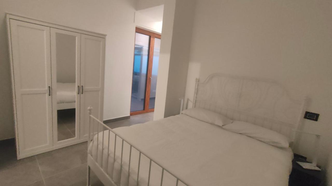 Da Nonna Teresa Bed & Breakfast Salerno Ngoại thất bức ảnh