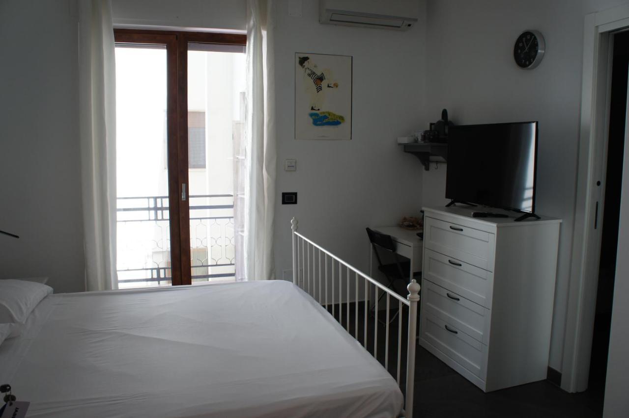 Da Nonna Teresa Bed & Breakfast Salerno Ngoại thất bức ảnh